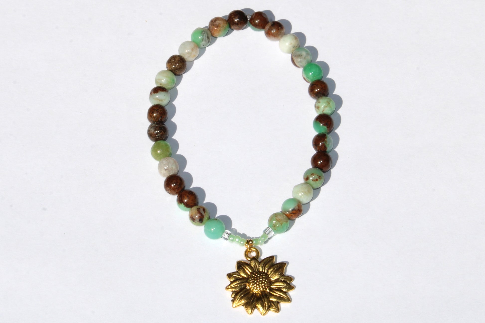 Bracelet en chrysoprase ; bracelet en pierres naturelles de chrysoprase ; bracelet pierre naturelle chrysoprase ; bracelet en pierre naturelle ; bracelet pierres naturelles