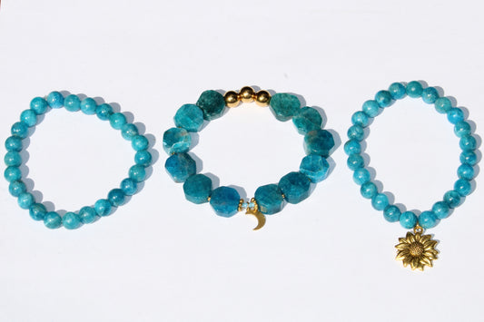 Bracelet en Apatite Bleue ; bracelet en pierres naturelles d'apatite bleue ; bracelet pierre naturelle apatite bleue ; bracelet en pierre naturelles