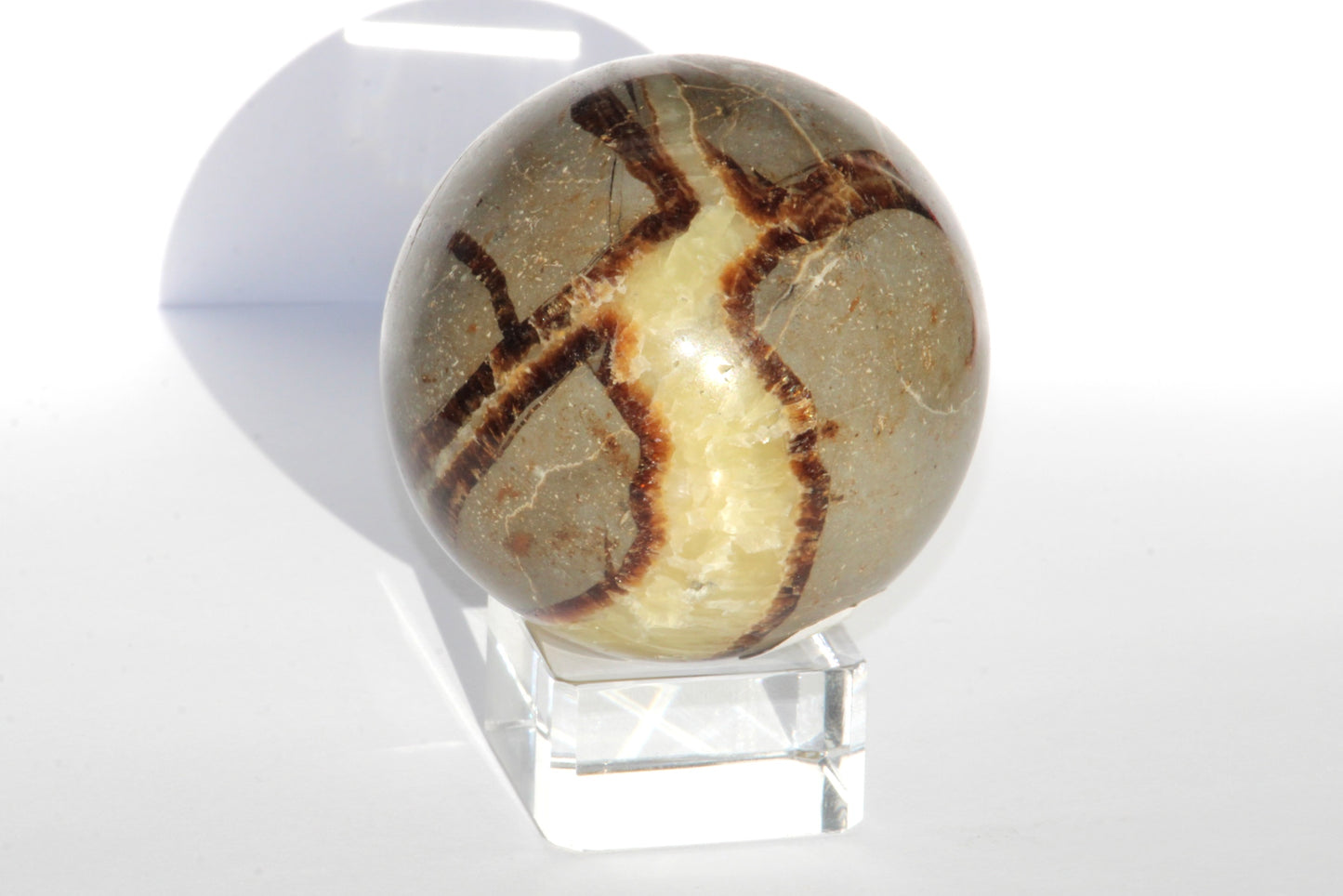 Sphère en Septaria