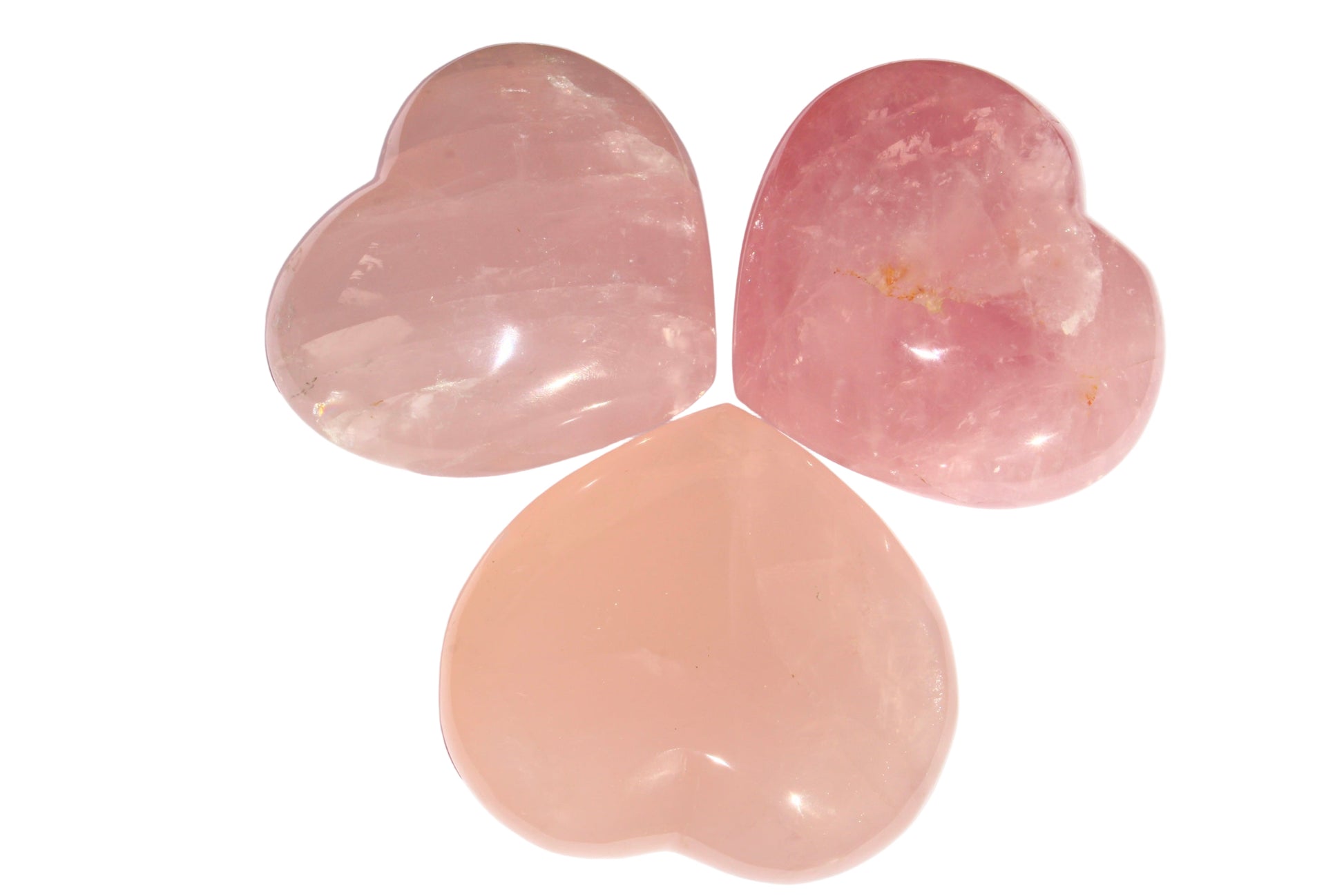 Coeur en qquartz rose; quartz rose; pierres naturelles; quartz rose de bonne qualité; signature minérale; signature minerale; lithothérapie; lithotherapie