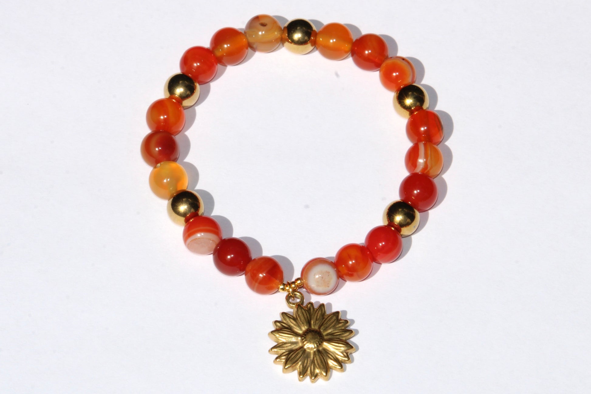 Bracelet en cornaline ; bracelet en pierres naturelles de cornaline ; bracelet pierre naturelle cornaline ; bracelet en pierre naturelle ; bracelet pierres naturelles