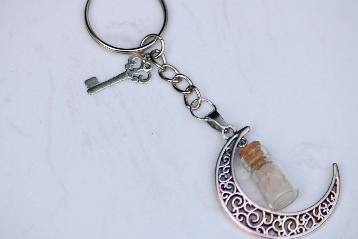 Clé de Lune et Quartz Rose