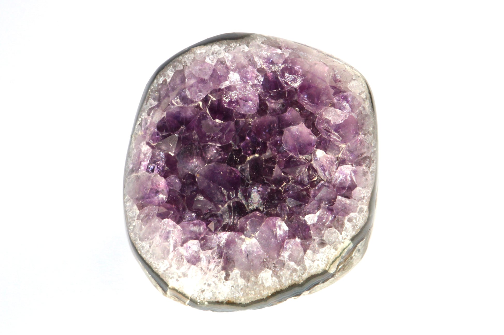 Amethyste ; amethyste naturelle ; lithothérapie ; signature minérale ; intuition ; pierre naturelle