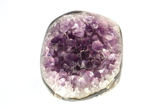 Amethyste ; amethyste naturelle ; lithothérapie ; signature minérale ; intuition ; pierre naturelle