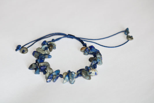 Bracelet en lapis lazuli; bracelet en pierres naturelles; bracelet en pierre naturelle, bracelet lithothérapie, bracelet lithotherapie 